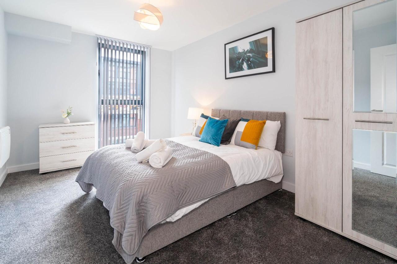New Build - 2 Bed Snug Modern Apartment - Juliet Balcony - Roof Top Terrace - Digbeth, Birmingham City Centre - Free Netflix & Smart Tv 外观 照片