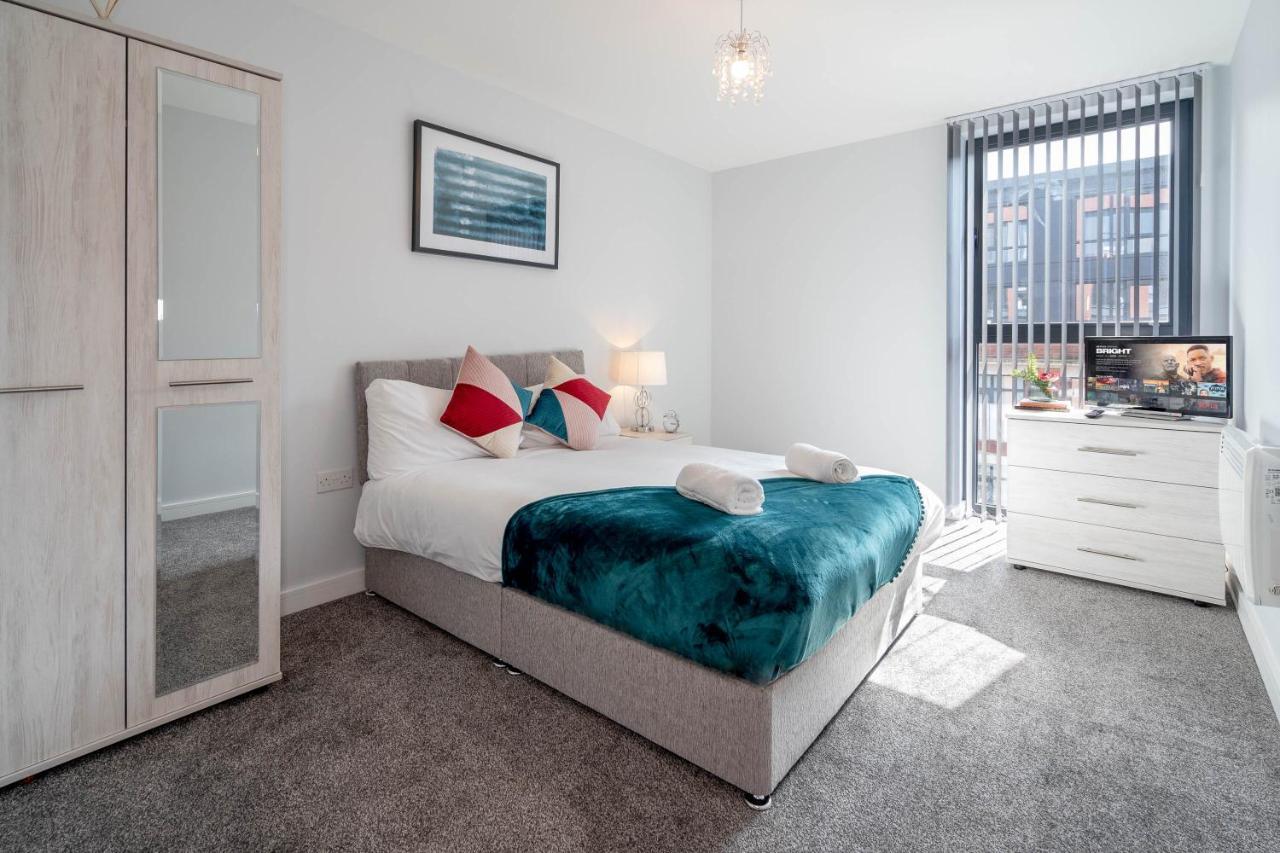 New Build - 2 Bed Snug Modern Apartment - Juliet Balcony - Roof Top Terrace - Digbeth, Birmingham City Centre - Free Netflix & Smart Tv 外观 照片