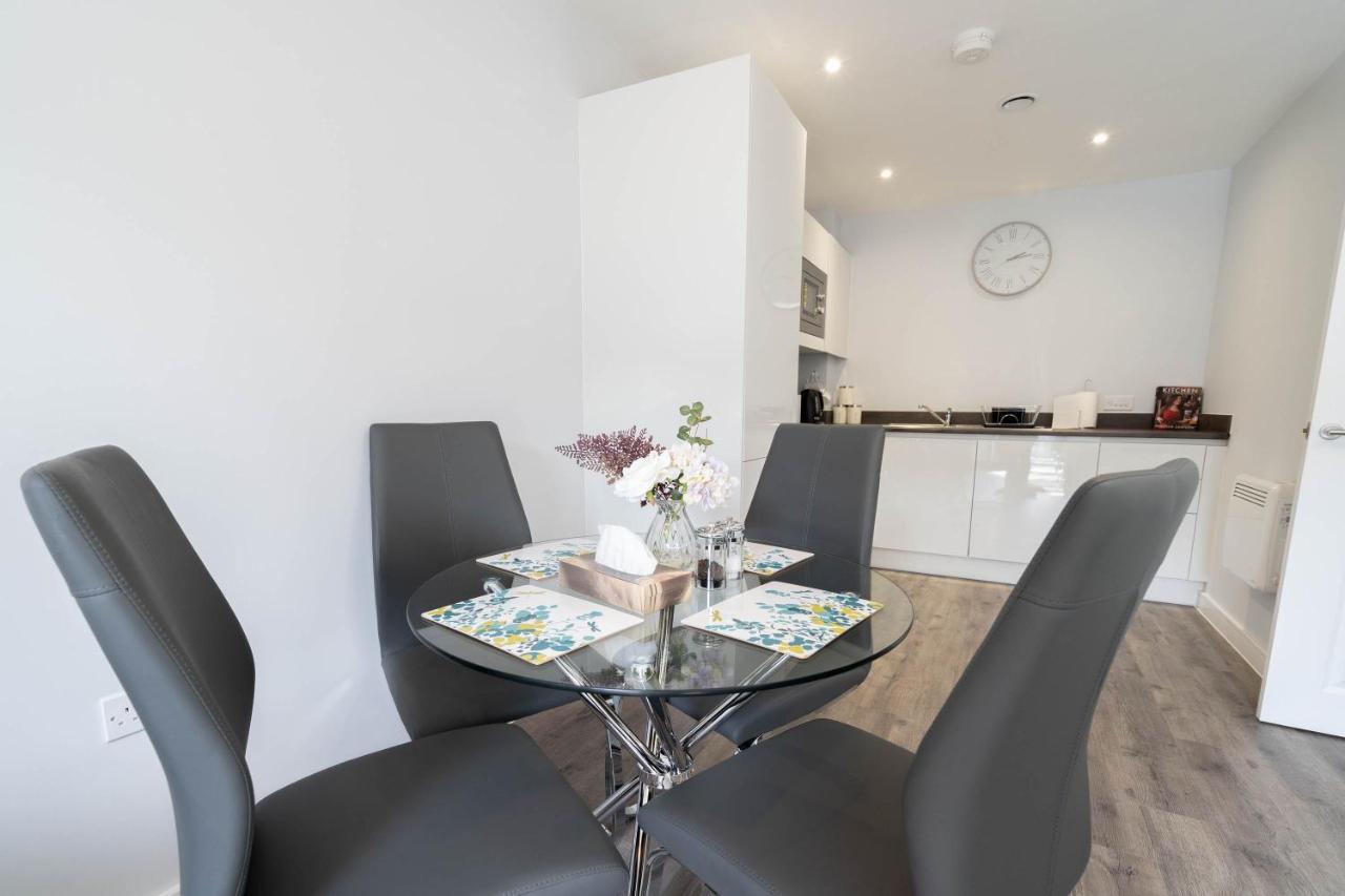 New Build - 2 Bed Snug Modern Apartment - Juliet Balcony - Roof Top Terrace - Digbeth, Birmingham City Centre - Free Netflix & Smart Tv 外观 照片